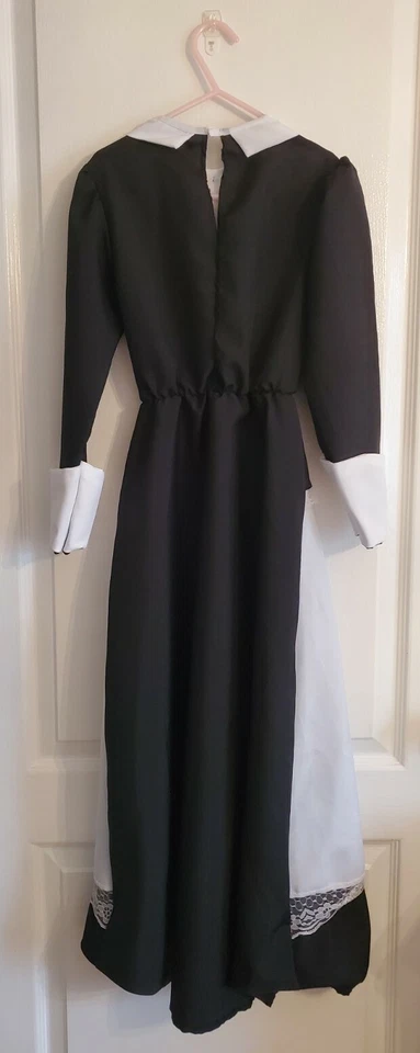 Niña Peregrina Blanco y Negro Talla Pequeña Foto 4 de 4