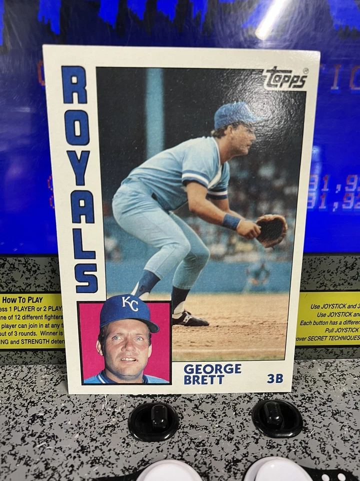 Lote de 3 tarjetas: George Brett Jumbo vintage 1980 1984 + 1989 Topps Baseball Talk Foto 4 de 4