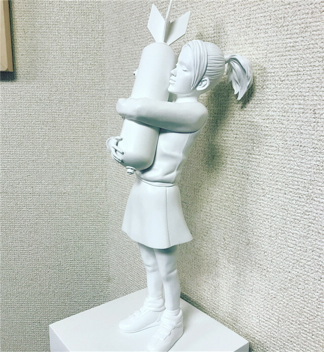 Graffiti Artist BANKSY Bomb Hugger Red White Color Ceramics Art