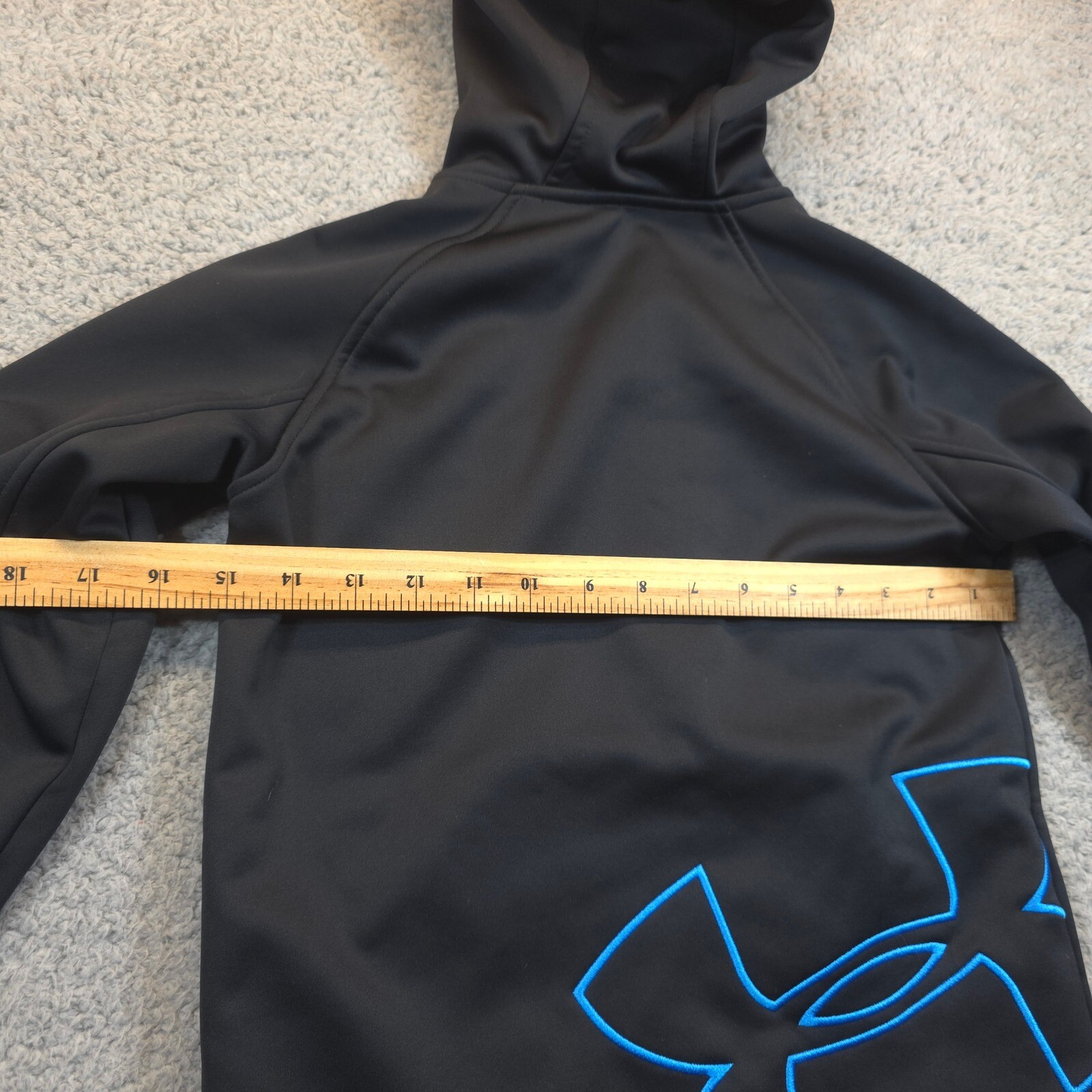Picture 11 of 12
