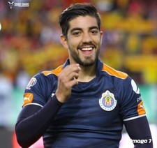 Club Chivas de Guadalajara Authentic Puma Size Medium 2016-2017 20 PIZARRO T