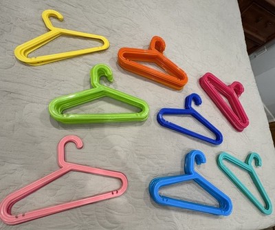 Lot of 75 IKEA BAGIS Anna Efverlund Children Kid Plastic Colored 12'' Hangers