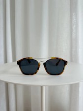 CHRISTIAN DIOR YHAA9 Sunglasses