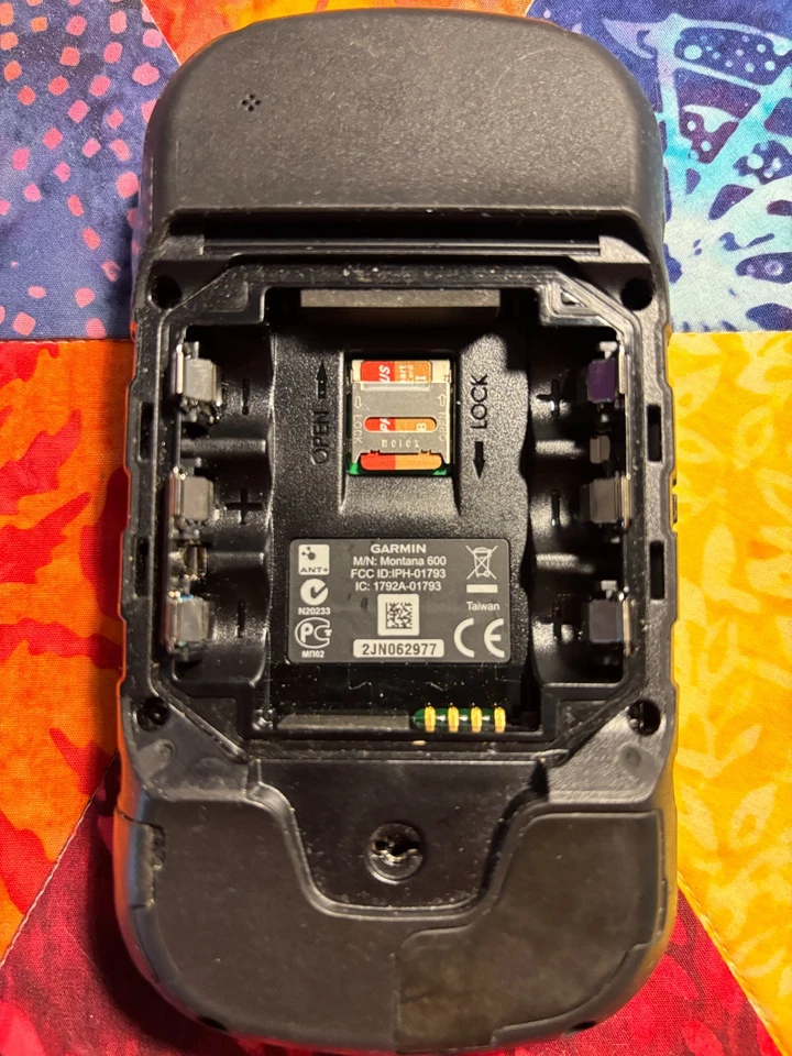 Garmin Montana 600 GPS & Accessories in Great Condition - Image 4 of 4