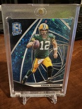 2019 Spectra #82 Aaron Rodgers NEON BLUE PRIZM /60 NM