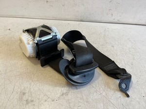 BMW 1 F20 F21 2013 Links Sicherheitsgurt vorne 7243307 VAL303055