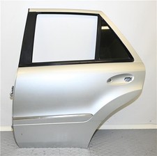 A1647300705 Hintere linke Tür Mercedes-Benz clase ml item23 30 ml 320 cdi A1647300705 Hintere linke Tür Mercedes-Benz clase ml item23 30 ml 320 cdi