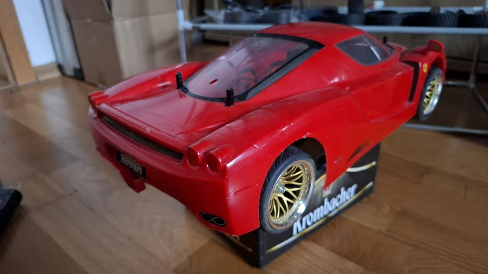 Tamiya TT-01 1/10 Chassis Ferrari Enzo Karosserie, Tuning, Alu, Rarität - Bild 4 von 4