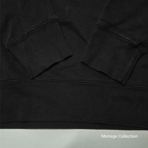 VINTAGE UNDEFEATED BLACK HEAVY WEIGHT PULLOVER SWEATSHIRT SIZE M MADE IN CANADA - Picture 5 of 9