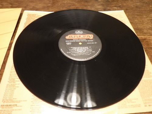 Donna Summer She Works Hard For The Money 1983 LP Unconditional Love Mind Of Own - Picture 4 of 10