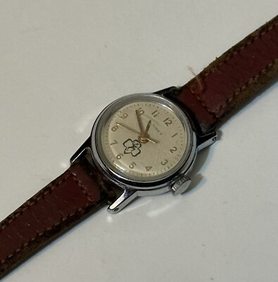 VINTAGE 1966 Timex Women\'s 24mm Manual Wind Silver Tone Girl Scouts Watch Vintage TIMEX Watch Womens Silver Tone Stainless Steel  main image 4