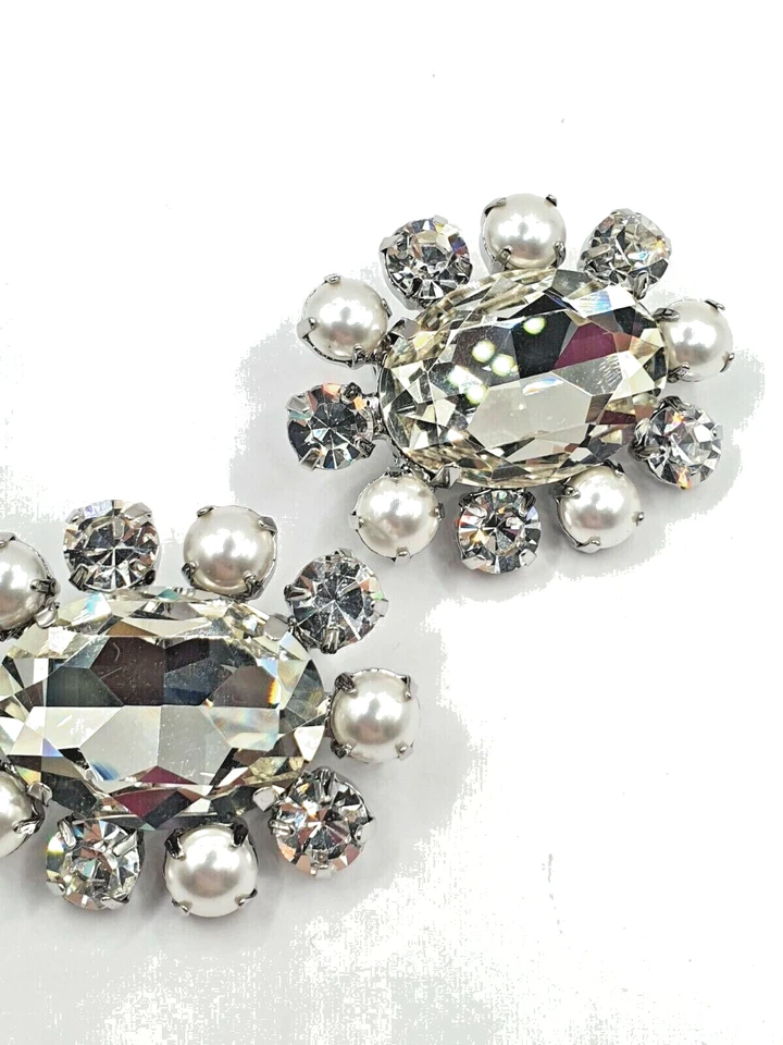 Auth Signed ALESSANDRA RICH Large Faceted Crystal & Pearls clip earrings 4cm - image 4 of 4