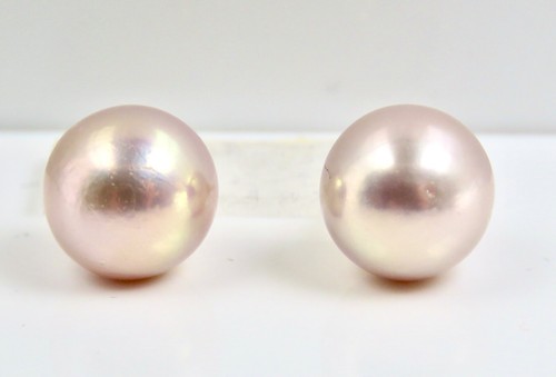 South Sea Natural Large Pearls Size 13.7mm. Pin Stud Earrings Yellow Gold 14k - 第 4/4 張圖片