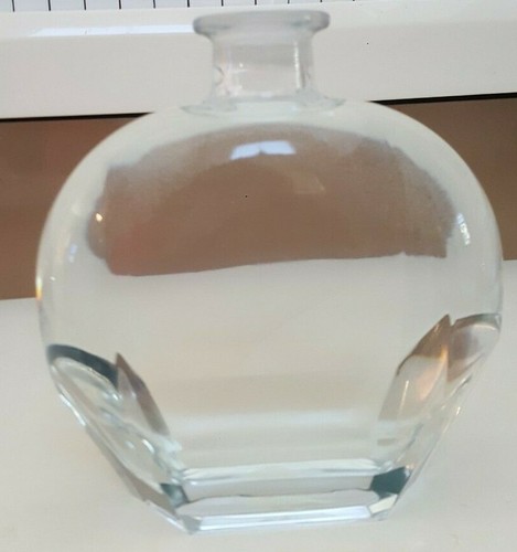 9 INCH DRAMBUIE CRYSTAL DECANTER MADE IN ITALY HOLDS 26 OZS - Picture 4 of 6