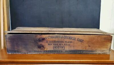 Vintage - American Cyanamid & Chemical Corp. - Dynamite Crate  32'' Length