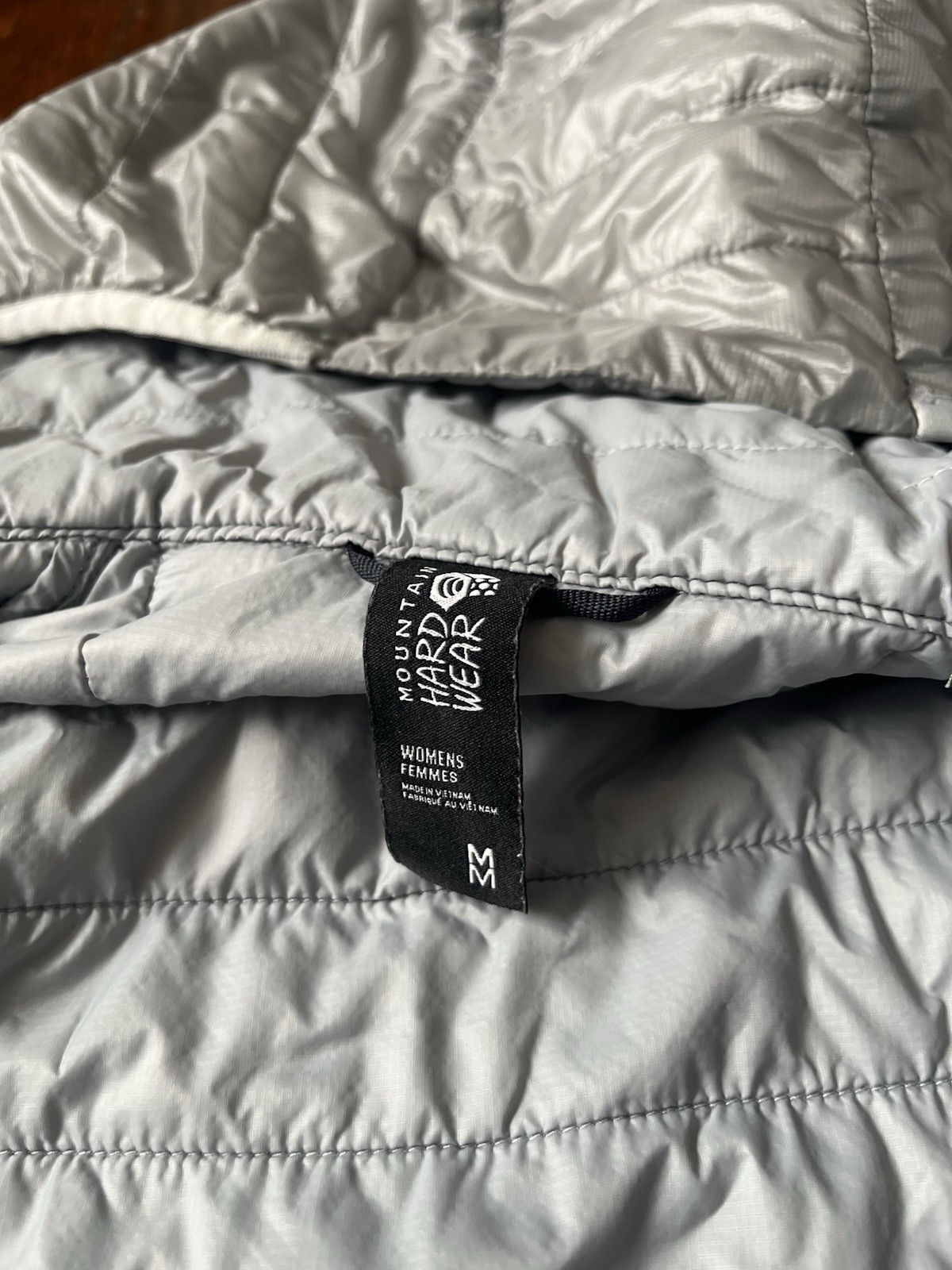 Mountain Hardware Ghost Shadow Hooded Jacket Silv… - image 5