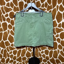 Vineyard vines green skirt size 8