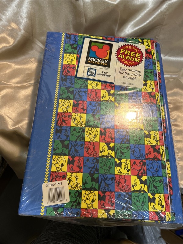 4 PHOTO ALBUMS DISNEY MICKEY UNLIMITED HOLSON 300 4" x 6" EASY POCKETS  New&Used