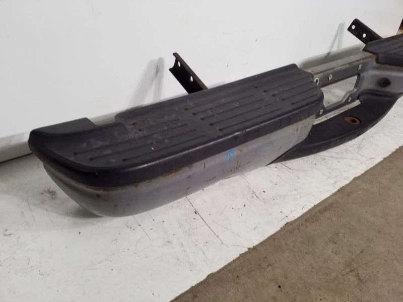 Conjunto de parachoques trasero pintado gris para Ford F250 F350 99 00 01 02 03 Foto 3 de 4