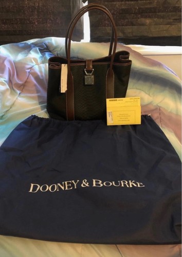 Dooney & Bourke Layla tote purse