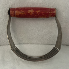 A&J Made in USA Pastry Cutter/Dough Blender, Red Wood Handle, Metal