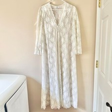 Vintage White Floral Lace Duster up to XL nylon peignoir 60 70 90 rose floral