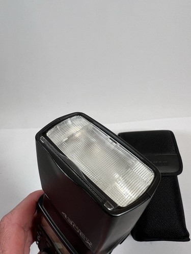 Canon Speedlite 430EX Shoe Mount Flash with Case – Tested & Working - Picture 8 of 10