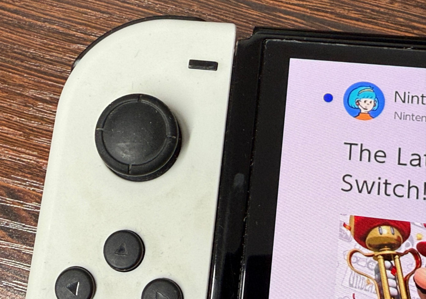 Nintendo Switch OLED Model 64GB White Handheld Console - Great Condition