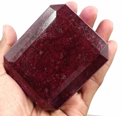 2600-2650 Ct Certified Natural Red Ruby Emerald Cut From African Loose Gems DKK