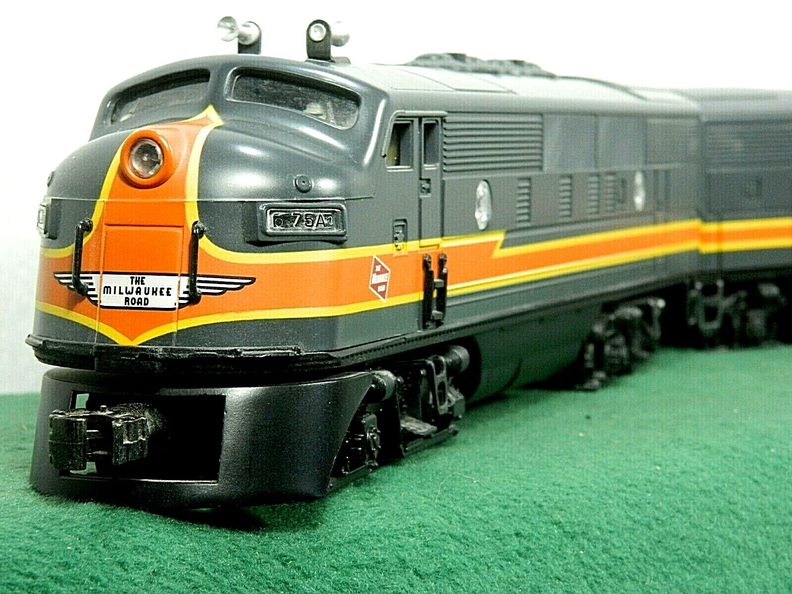 lionel milwaukee road