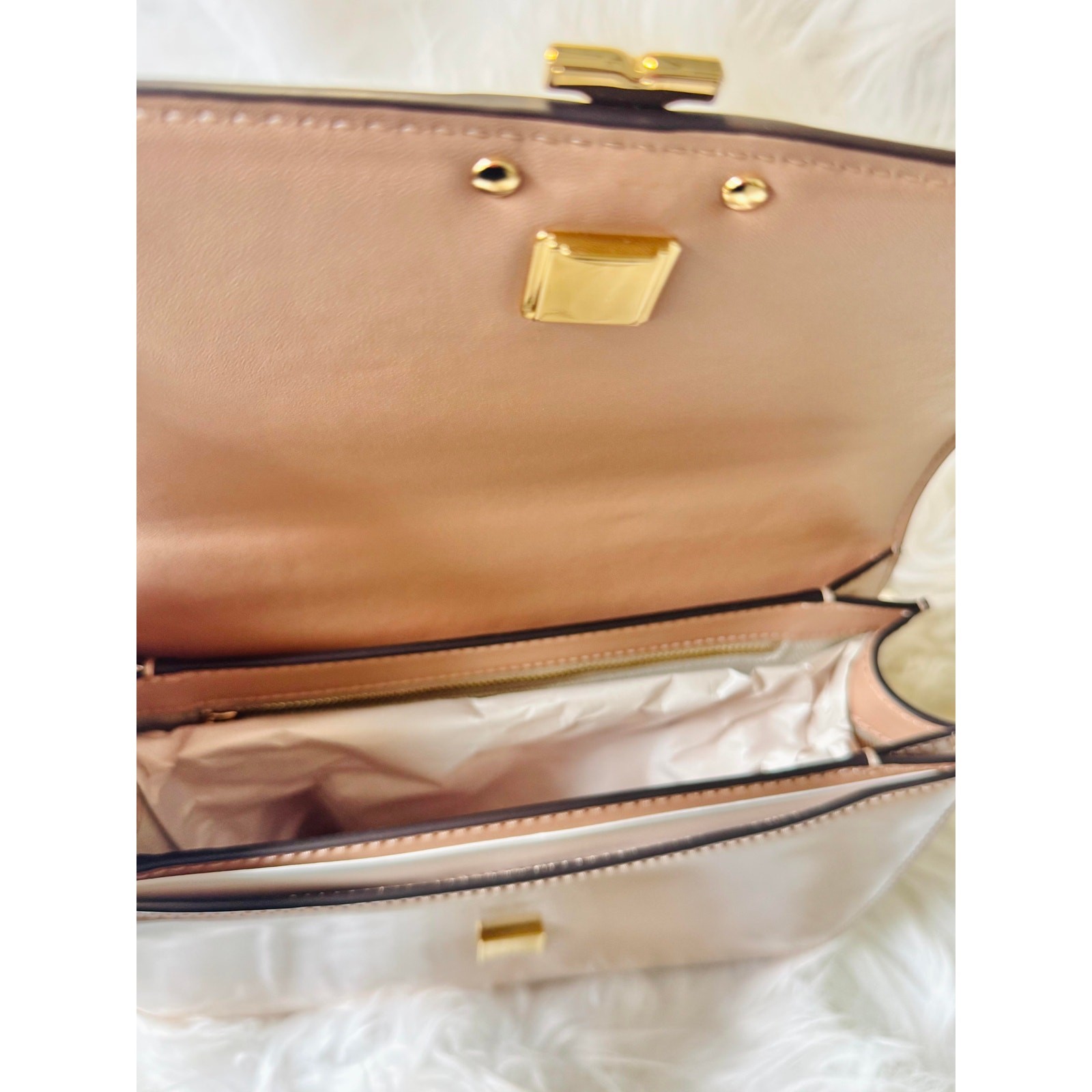 NEW $548 Tory Burch Britten Patent Nude Pink Med Shoulder Crossbody Bag thumbnail 7