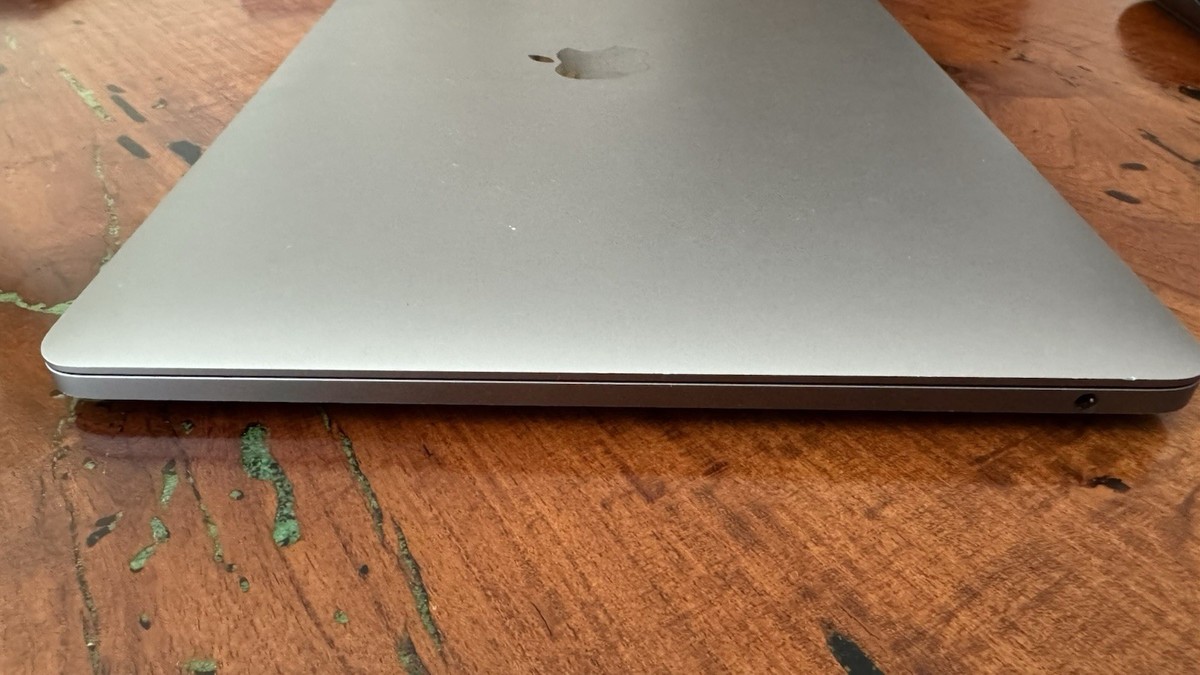 MacBook Pro 13 2017 A1708 完動＋magic mouse s-l1200.jpg