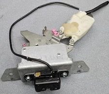 05-12 NISSAN ARMADA REAR LIFT GATE HATCH GLASS LATCH DOOR LOCK ACTUATOR ASSEMBLY