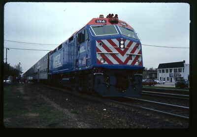 Eisenbahn Dia - Chicago Metra #194 Lok 1992 La Grange IL Personenzug