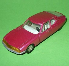 Corgi Whizzwheels / 284 Citro�n SM Coupe in Metallic Pink
