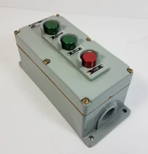NEW Furnas 50HA3E4  Heavy Duty Push Button Electric Control Box START STOP SLOW