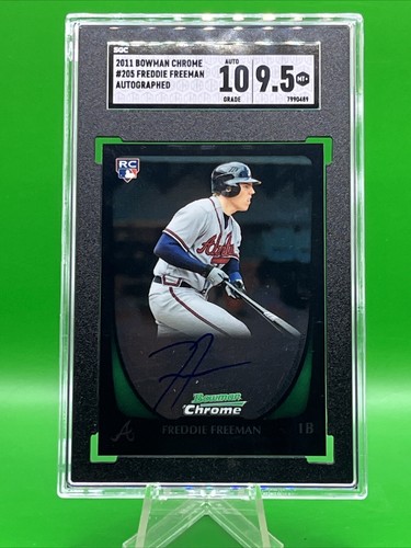 2011 Bowman Chrome Freddie Freeman Rookie Card Auto RC #205 SGC 9.5 - Picture 1 of 4