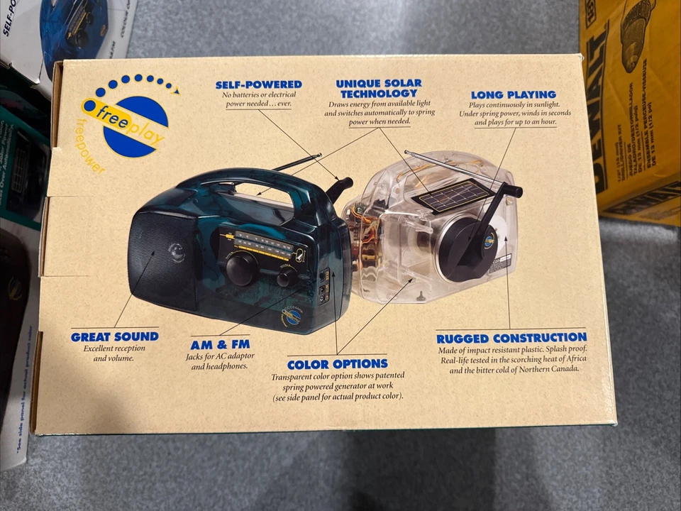 Freeplay Self Powered AM/FM Radio Solar Power Camping Wind Up Crank Clear Red - Image 3 of 4