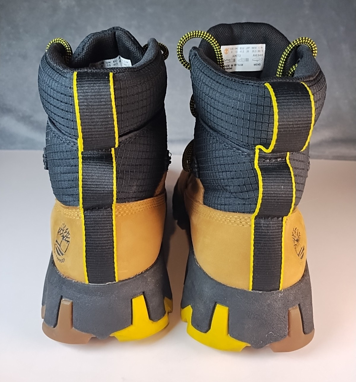 Timberland Mens Greenstride Edge Waterproof Boots Size 8 Wheat Nubuck A2KT2 EUC image 3