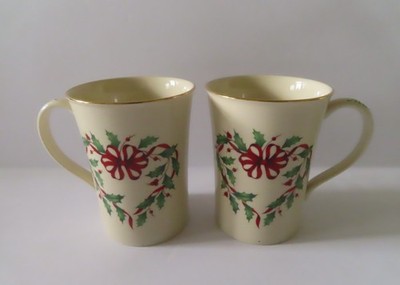 2 Lenox Holiday Warmest Wishes Make Merry 12 Oz Mugs - Mint
