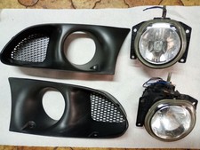 Alfa Romeo 156 - Coppia Fendinebbia Originali Correlati di Griglie. 