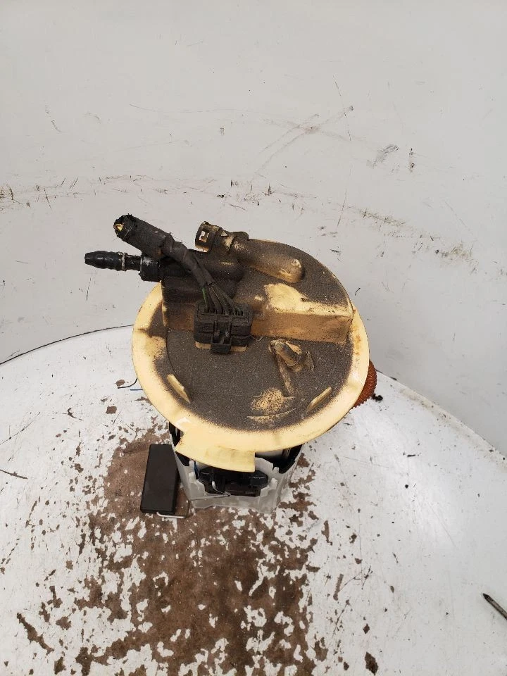 燃油泵总成油箱安装适用于 15-17 沃尔沃 XC60 1415048 — 第 2/4 张图片