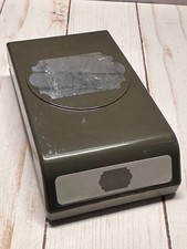 Stampin Up EVERYDAY TAG PUNCH Label Craft and Scrapbooking, Retired