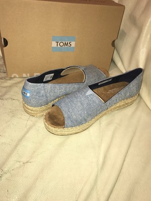 toms alpargata open toe platform