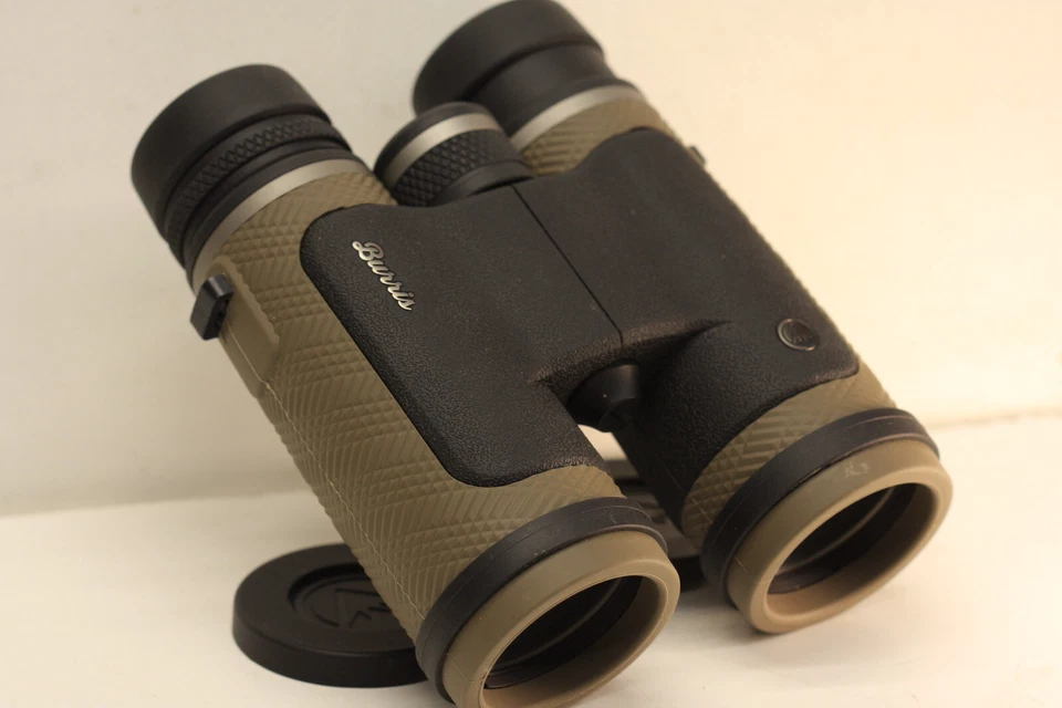 Burris Droptine Binocular ..8 X 42...Dielectric Coated.....metal eyecups - Image 3 of 4