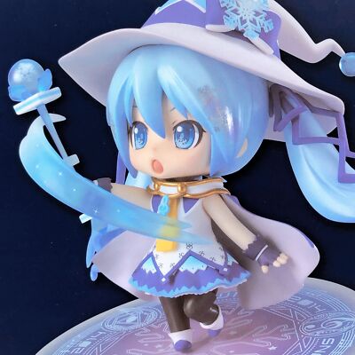 雪ミク 2014 magical snow ver. Nendoroid Hatsune Miku Snow Miku 2014 Magical Snow Ver