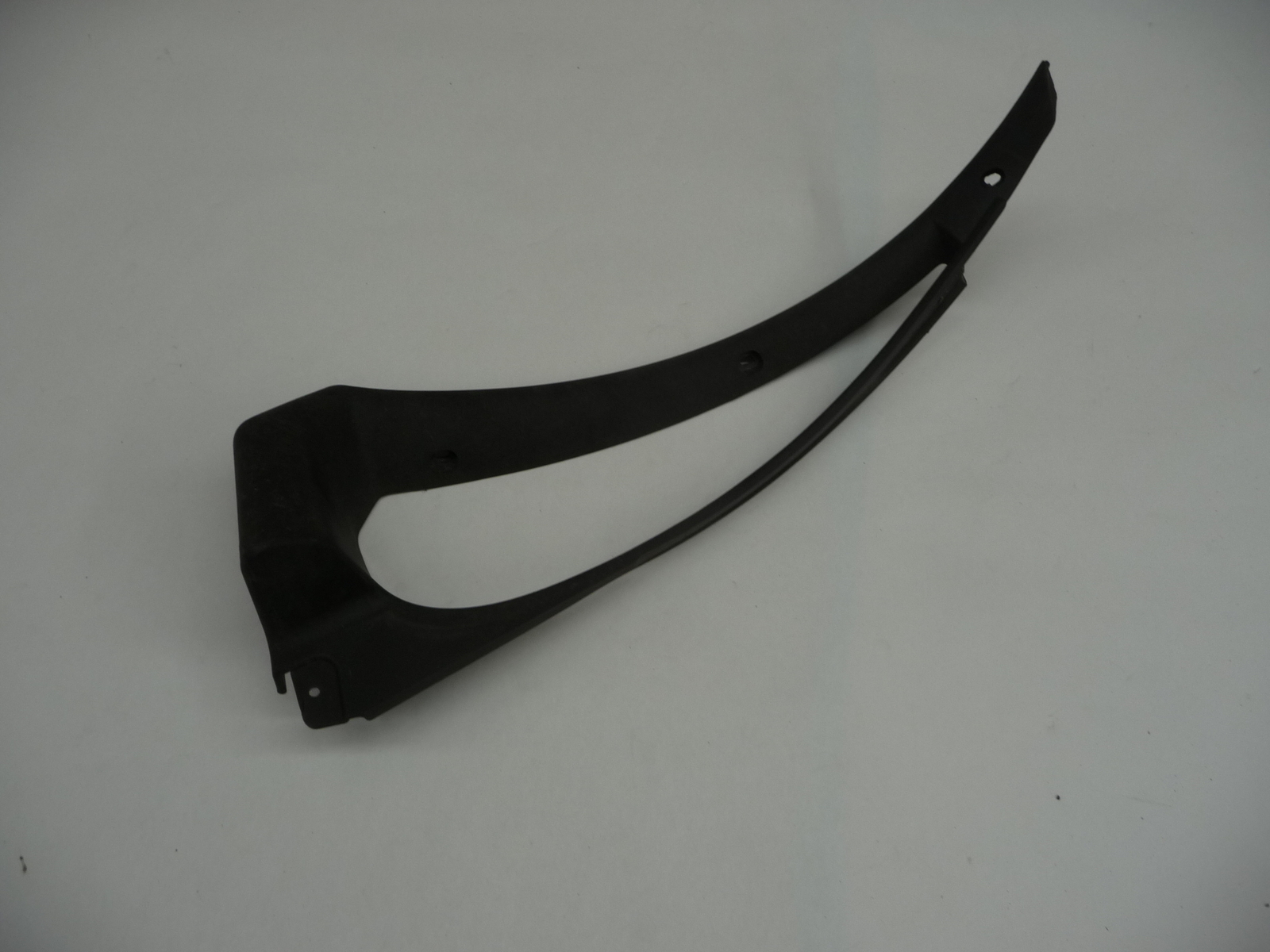 2017-2022 McLaren 720S Right Side Vent Moulding Grille Trim Seal 14AC423CP OEM