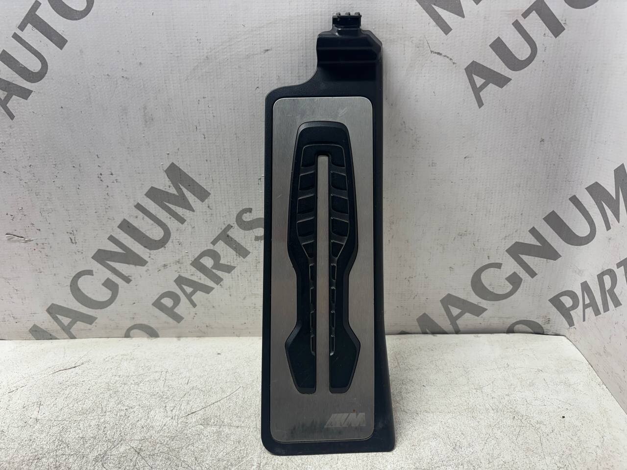BMW 2020 G20 3 Series OEM Foot Rest Pad M Package 8074417 | eBay