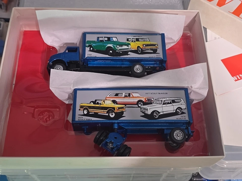 Winross Meet The Scout Truck Cosechadora Internacional Histórica Doble Cachorro En muy buen estado Foto 2 de 4