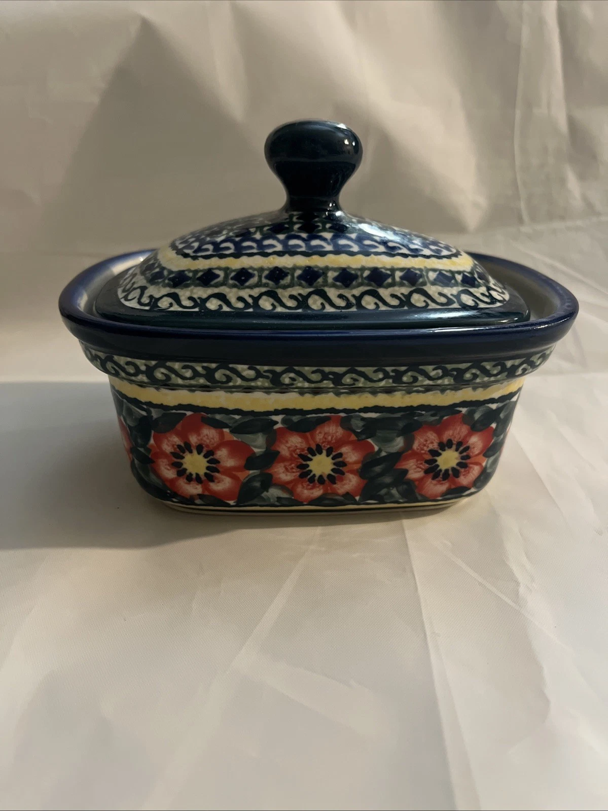 Unikat Polish Pottery Butter Dish with lid Mosaic Red Poppy Daisy Signed